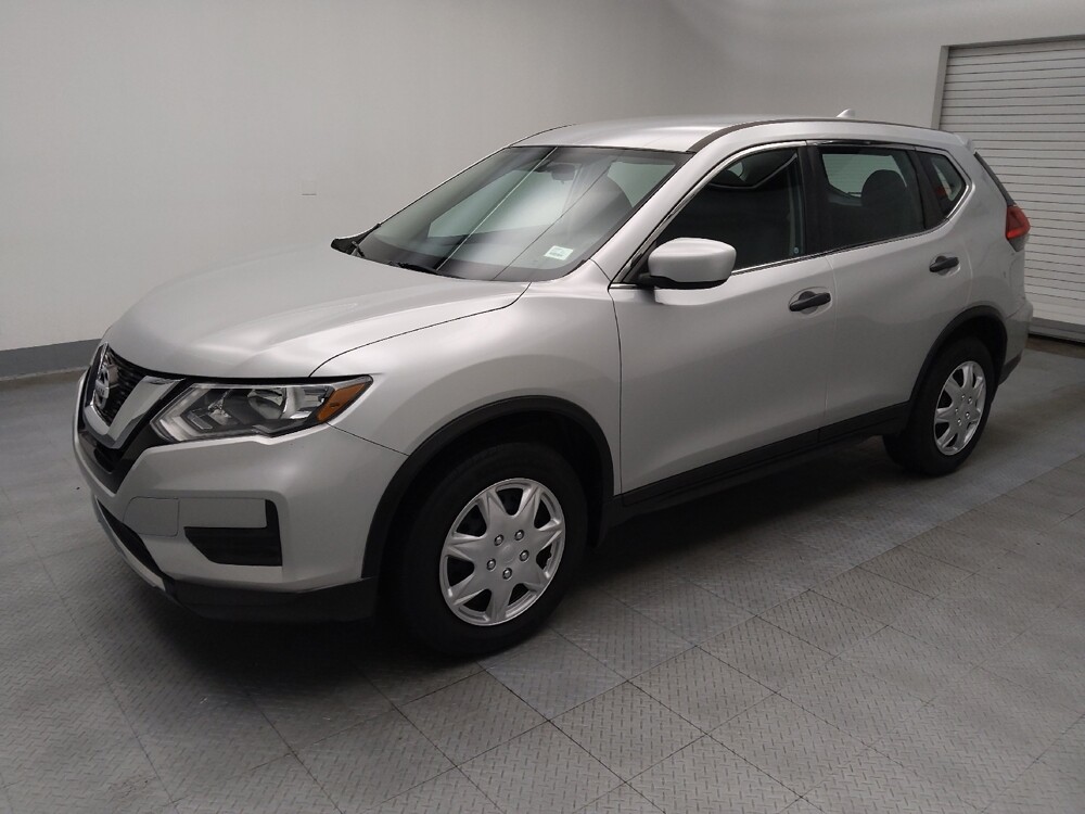 2017 Nissan Rogue in Midlothian, IL 60445 - 18046836