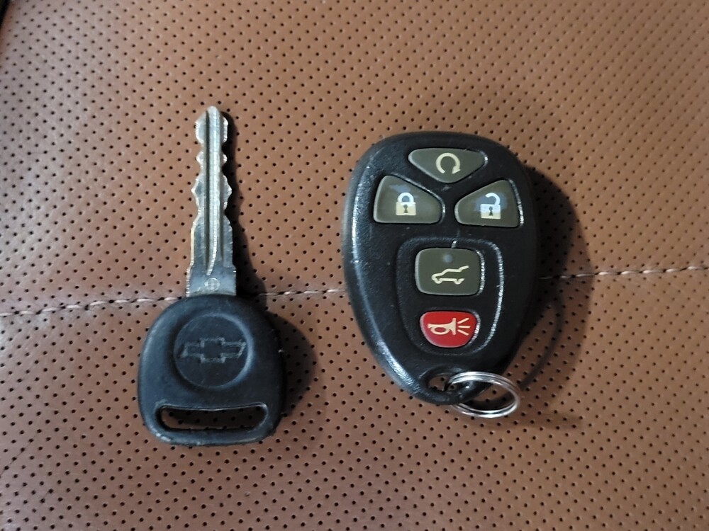 2017 Chevrolet Traverse in Jacksonville, FL 32225 - 18046895 32