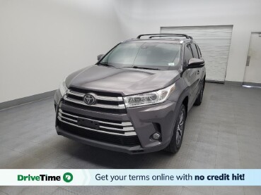 2019 Toyota Highlander in Maple Heights, OH 44137