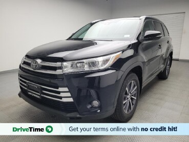 2017 Toyota Highlander in Taylor, MI 48180