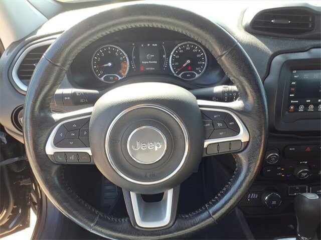 2018 Jeep Renegade in Troy, IL 62294-1376 - 18047011 14