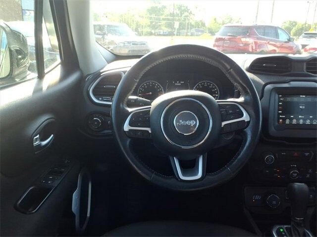 2018 Jeep Renegade in Troy, IL 62294-1376 - 18047011 4