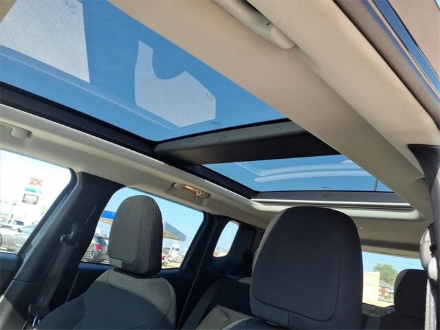 2018 Jeep Renegade in Troy, IL 62294-1376 - 18047011 19