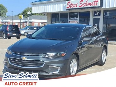 2018 Chevrolet Malibu in Troy, IL 62294-1376