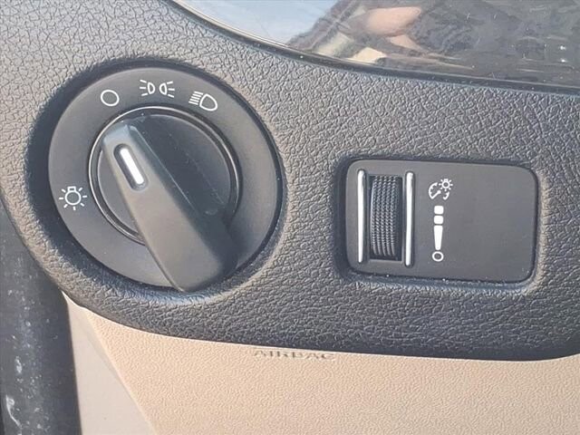 2019 Dodge Grand Caravan in Troy, IL 62294-1376 - 18047017 17