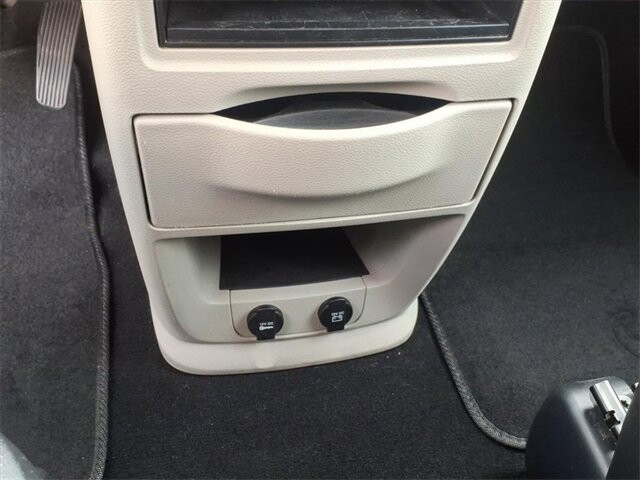 2019 Dodge Grand Caravan in Troy, IL 62294-1376 - 18047017 9