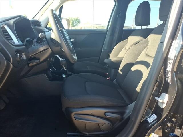 2018 Jeep Renegade in Troy, IL 62294-1376 - 18047028 21