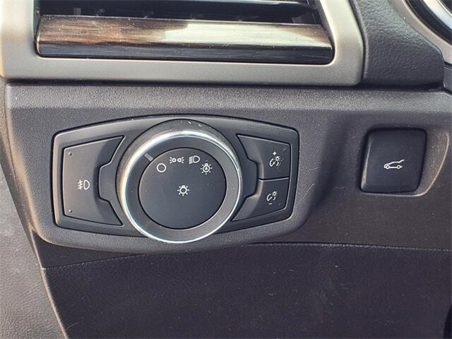 2015 Ford Fusion in Troy, IL 62294-1376 - 18047031 16