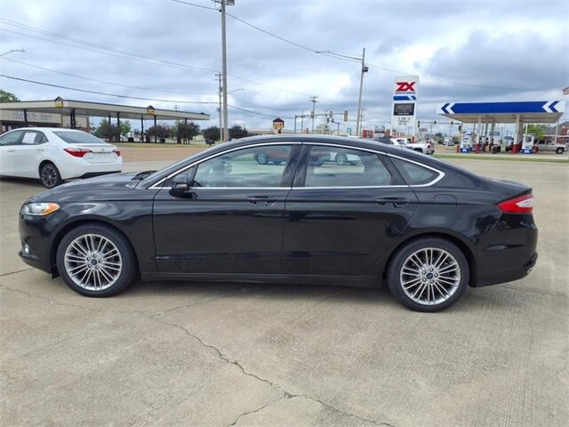 2015 Ford Fusion in Troy, IL 62294-1376 - 18047031 2