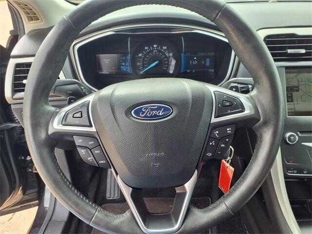 2015 Ford Fusion in Troy, IL 62294-1376 - 18047031 15