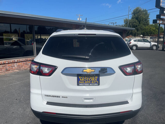 2017 Chevrolet Traverse in Mount Vernon, WA 98273 - 18047040 3