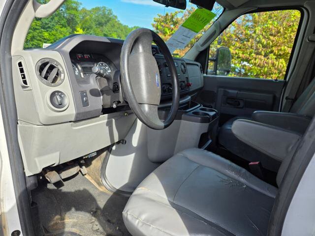 2011 Ford E-250 and Econoline 250 in Blauvelt, NY 10913 - 18047074 10