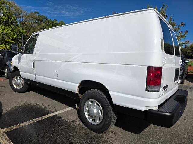 2011 Ford E-250 and Econoline 250 in Blauvelt, NY 10913 - 18047074 5