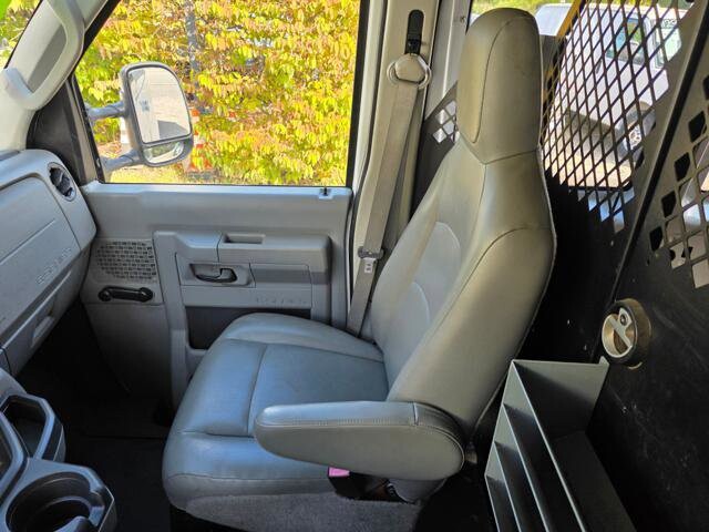 2011 Ford E-250 and Econoline 250 in Blauvelt, NY 10913 - 18047074 24