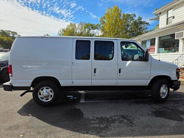 2011 Ford E-250 and Econoline 250 in Blauvelt, NY 10913 - 18047074 8