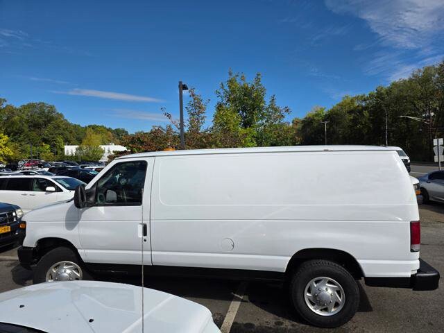 2011 Ford E-250 and Econoline 250 in Blauvelt, NY 10913 - 18047074 4