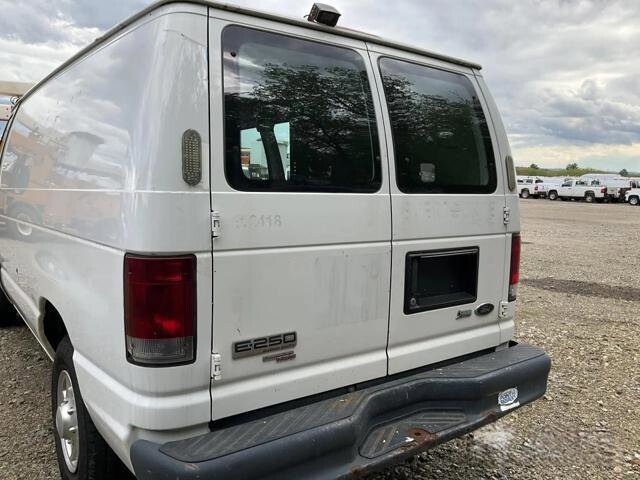 2011 Ford E-250 and Econoline 250 in Blauvelt, NY 10913 - 18047074 56