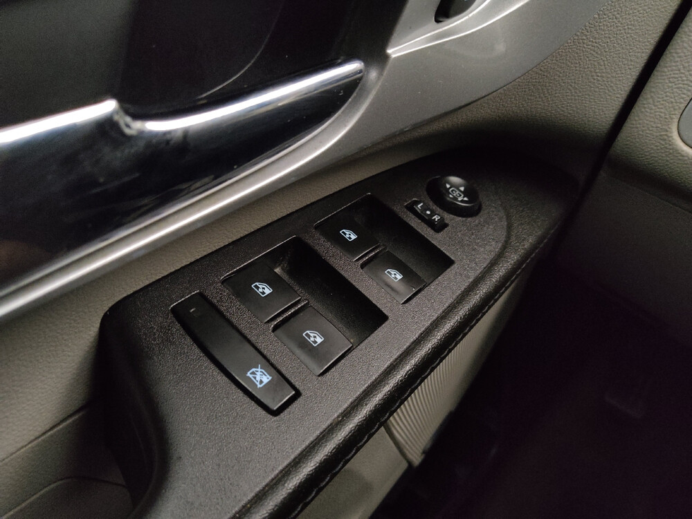 2017 Chevrolet Equinox in Des Moines, IA 50310 - 18047082 27