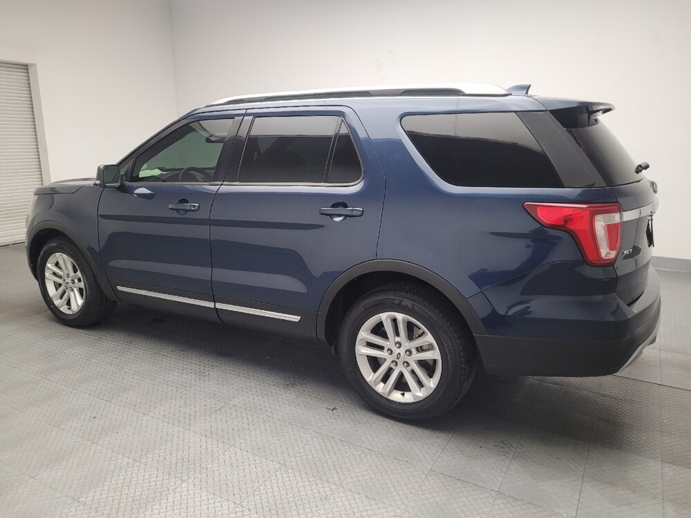 2017 Ford Explorer in Sacramento, CA 95821 - 18047088 3