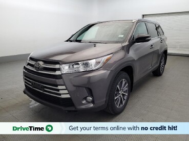 2019 Toyota Highlander in Pittsburgh, PA 15237