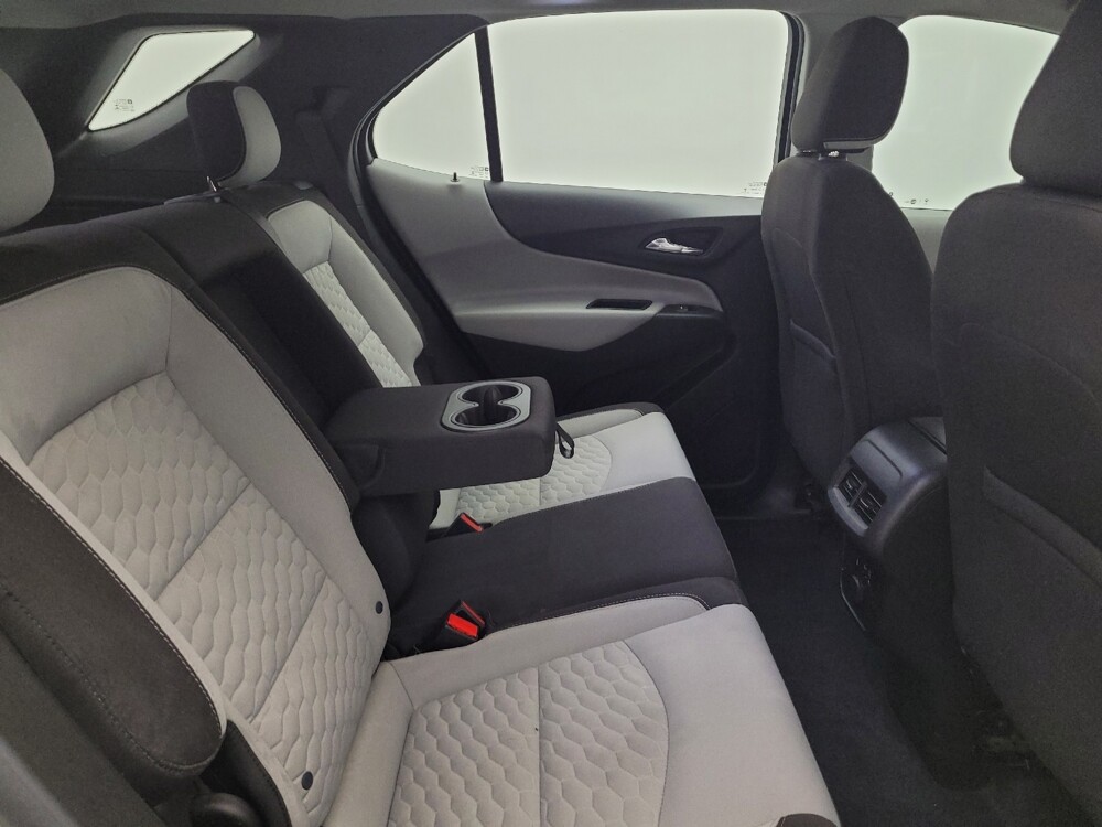 2018 Chevrolet Equinox in Miamisburg, OH 45342 - 18047341 19