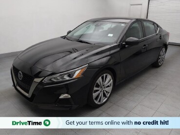2020 Nissan Altima in Fayetteville, NC 28304