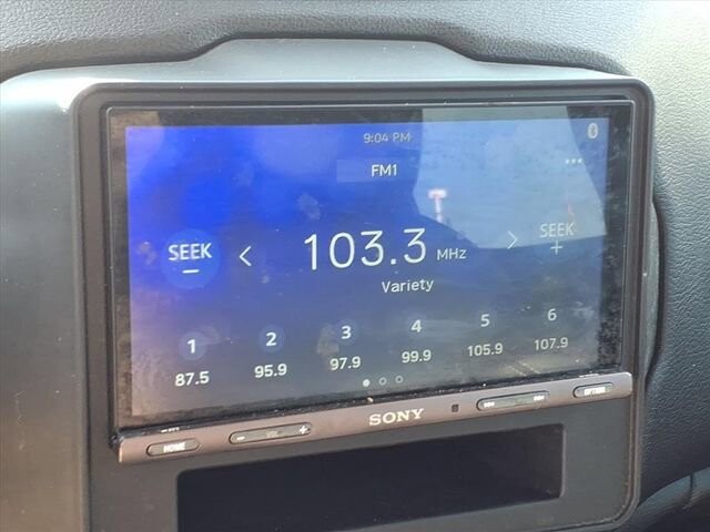 2016 Jeep Renegade in Troy, IL 62294-1376 - 18047495 6