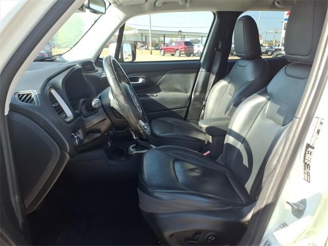 2016 Jeep Renegade in Troy, IL 62294-1376 - 18047495 19