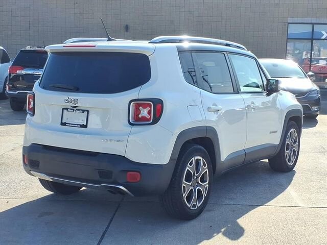 2016 Jeep Renegade in Troy, IL 62294-1376 - 18047495 24