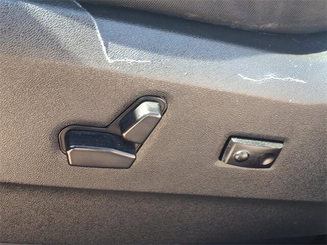 2019 Dodge Grand Caravan in Troy, IL 62294-1376 - 18047498 17