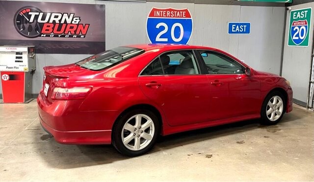 2009 Toyota Camry in Conyers, GA 30094 - 18047506 5