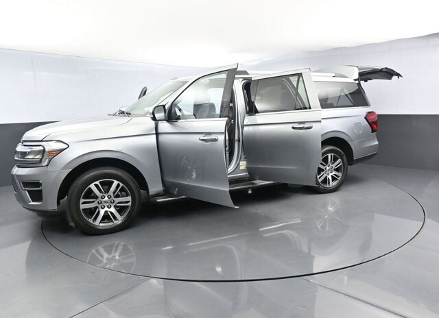 2022 Ford Expedition Max in Winchester, VA 22602 - 18047527 134