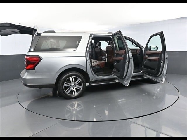 2022 Ford Expedition Max in Winchester, VA 22602 - 18047527 84