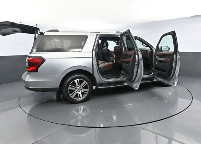 2022 Ford Expedition Max in Winchester, VA 22602 - 18047527 130