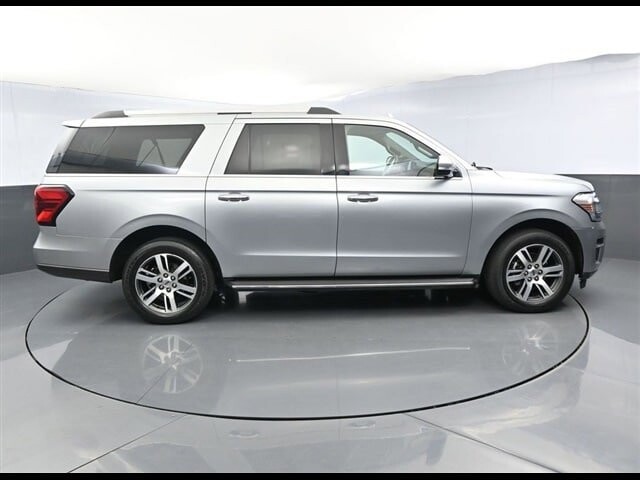 2022 Ford Expedition Max in Winchester, VA 22602 - 18047527 52