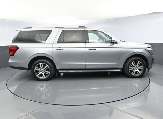 2022 Ford Expedition Max in Winchester, VA 22602 - 18047527 98