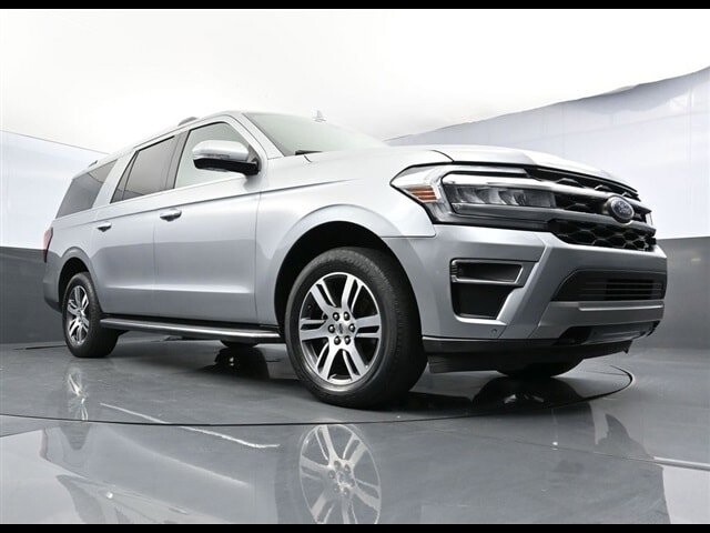 2022 Ford Expedition Max in Winchester, VA 22602 - 18047527 73