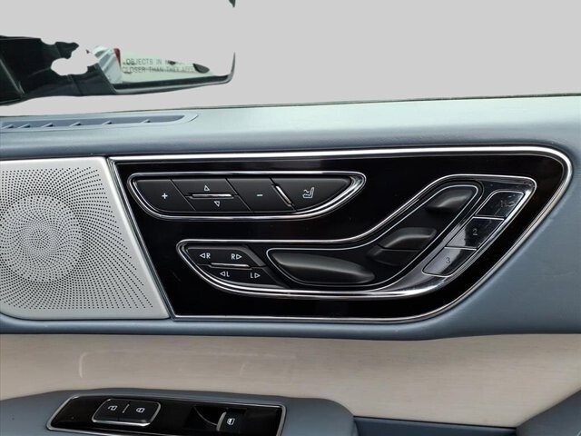 2021 Lincoln Navigator in Winchester, VA 22602 - 18047530 100