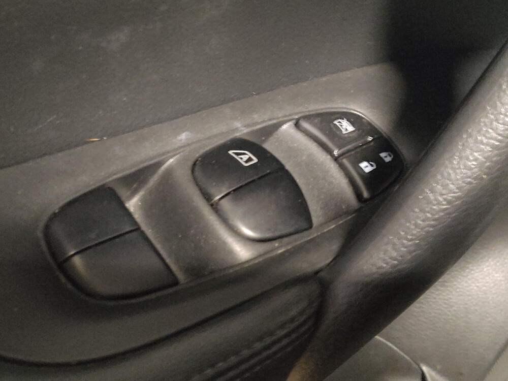 2018 Nissan Rogue in Jacksonville, FL 32225 - 18047594 27