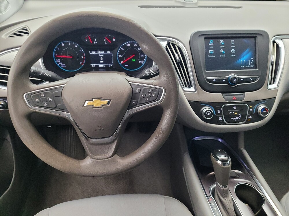 2017 Chevrolet Malibu in Pelham, AL 35124 - 18047599 22