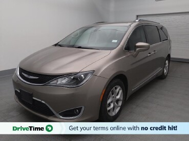 2018 Chrysler Pacifica in Topeka, KS 66611