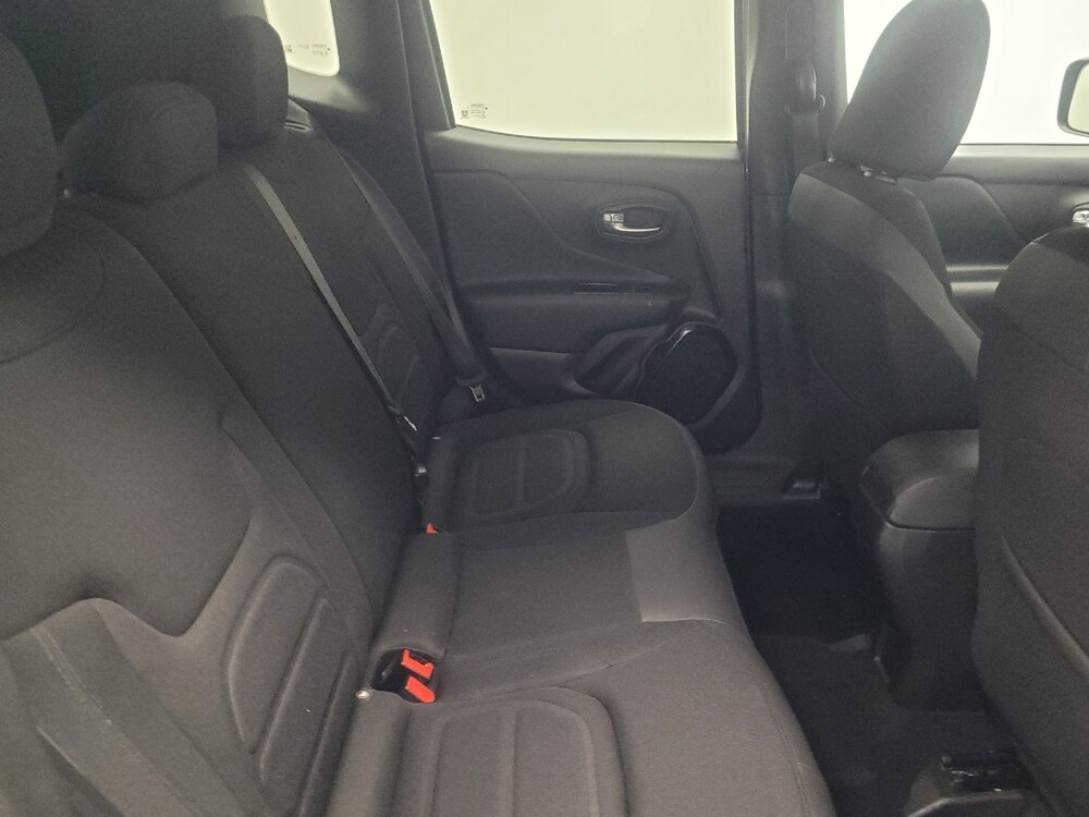 2017 Jeep Renegade in Highland, IN 46322 - 18047766 19