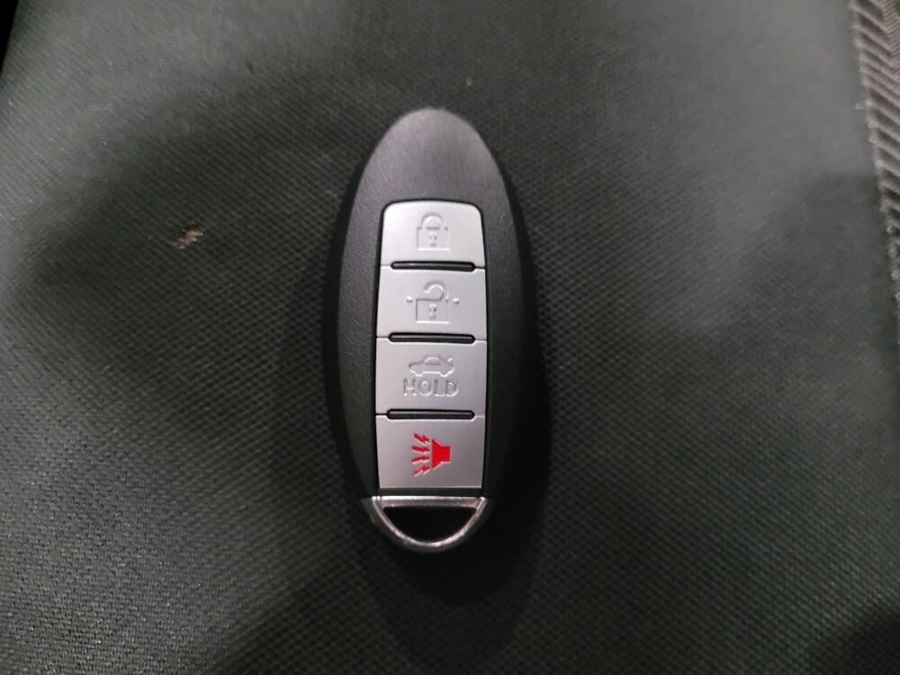 2020 Nissan Versa in Williamstown, NJ 8094 - 18047859 32