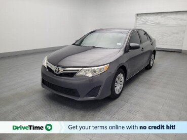 2014 Toyota Camry in Gainesville, FL 32609
