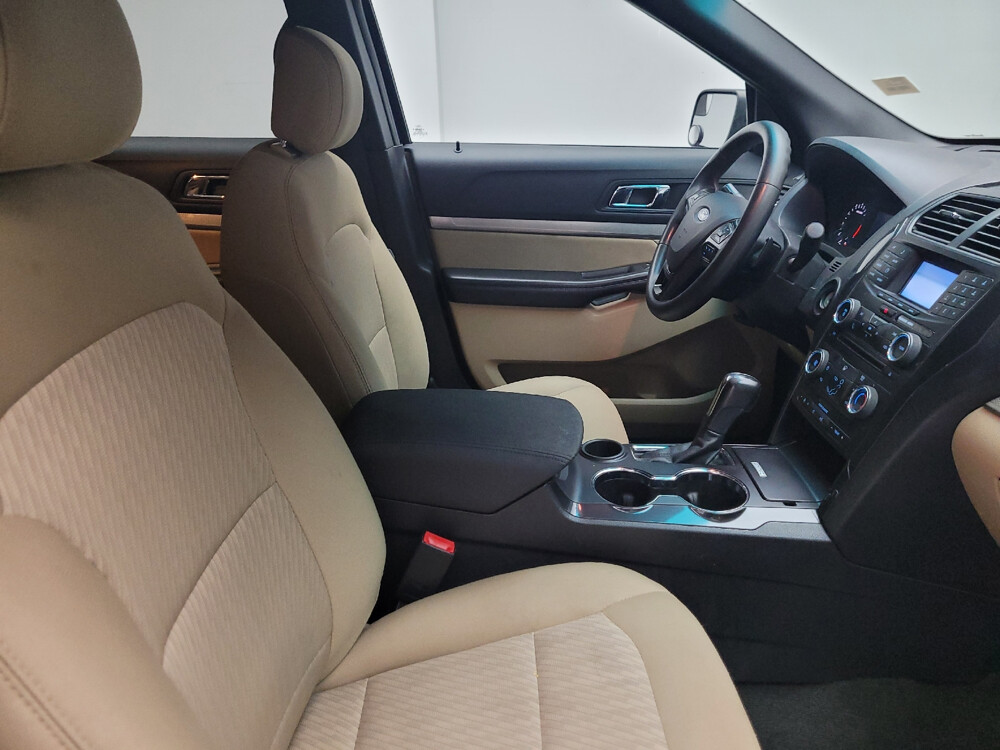 2017 Ford Explorer in Taylor, MI 48180 - 18048094 21