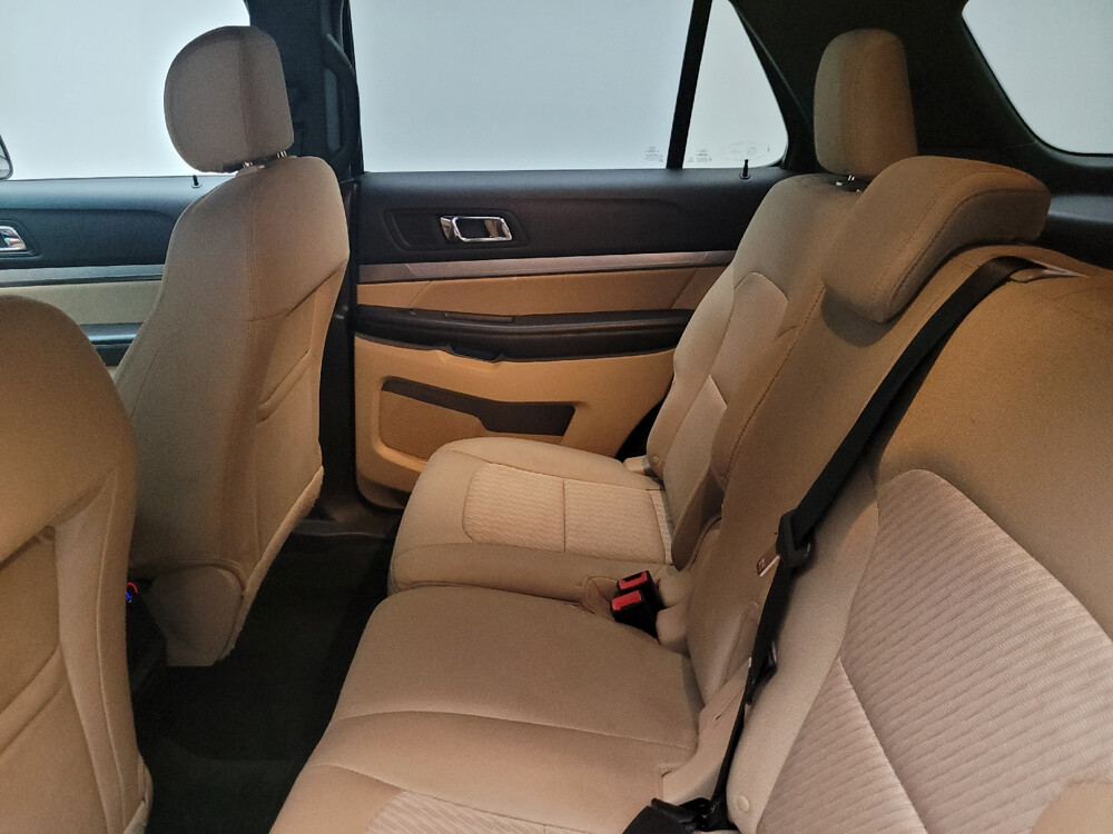2017 Ford Explorer in Taylor, MI 48180 - 18048094 18
