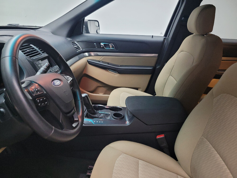 2017 Ford Explorer in Taylor, MI 48180 - 18048094 17