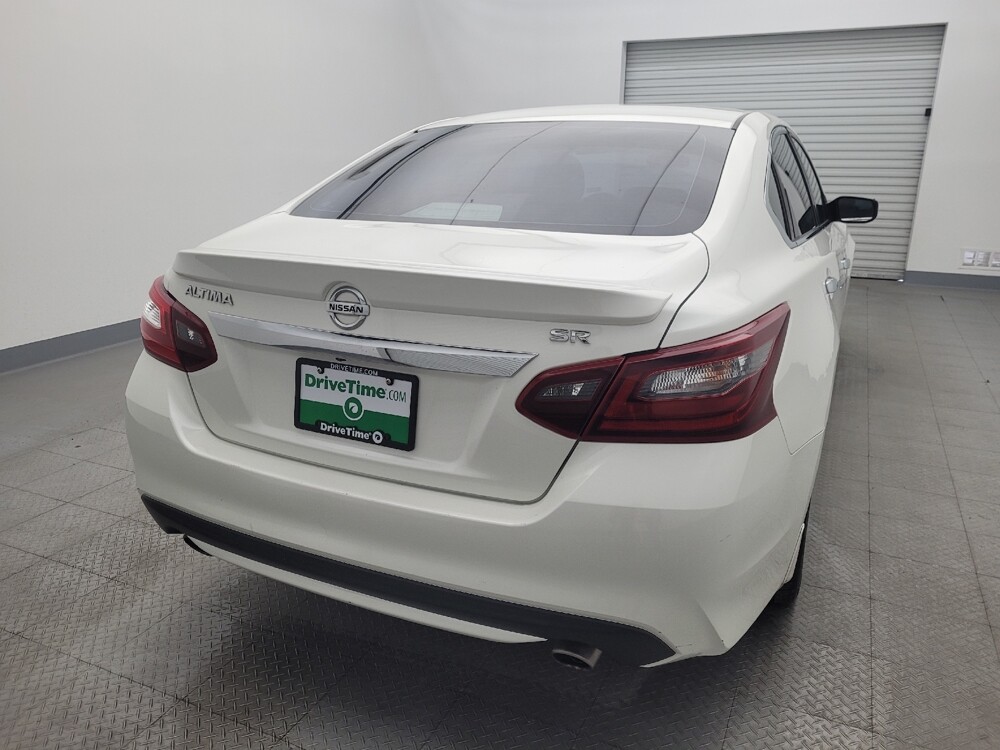 2017 Nissan Altima in Houston, TX 77074 - 18048102 7