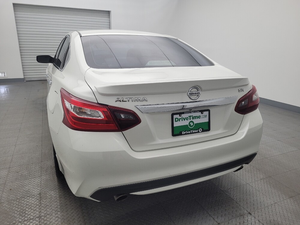 2017 Nissan Altima in Houston, TX 77074 - 18048102 6