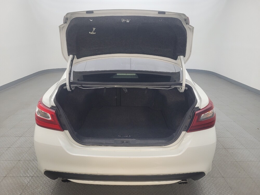 2017 Nissan Altima in Houston, TX 77074 - 18048102 29